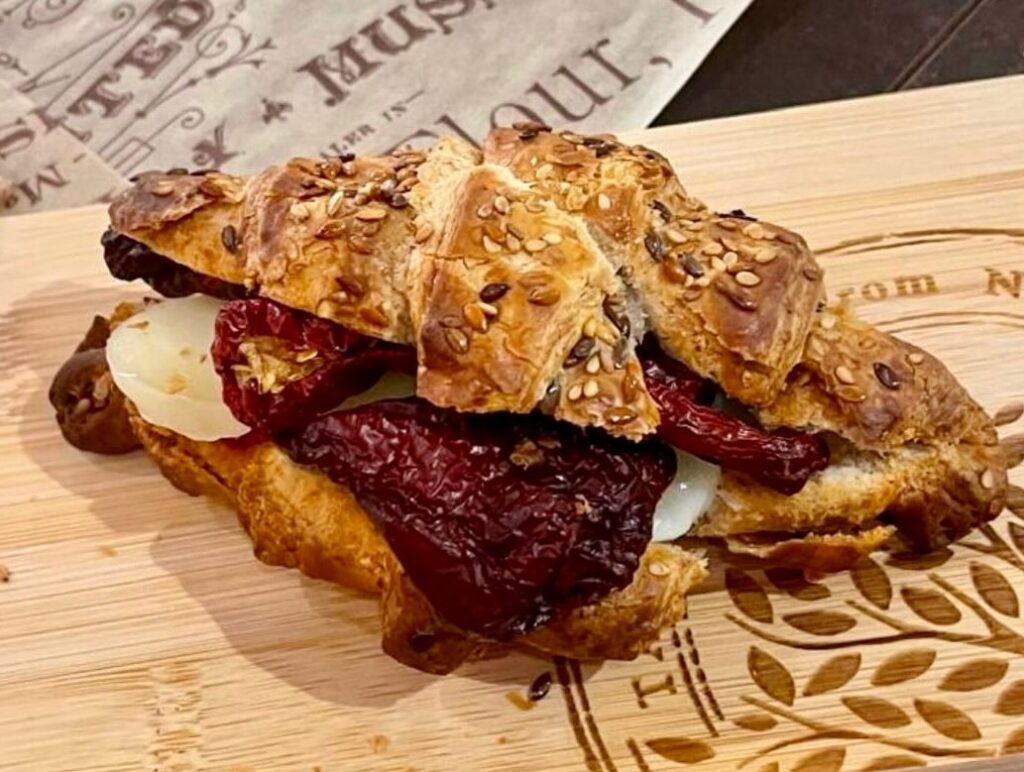 SnapInsta.to_590450512_17855920323568975_3144316656702947085_n